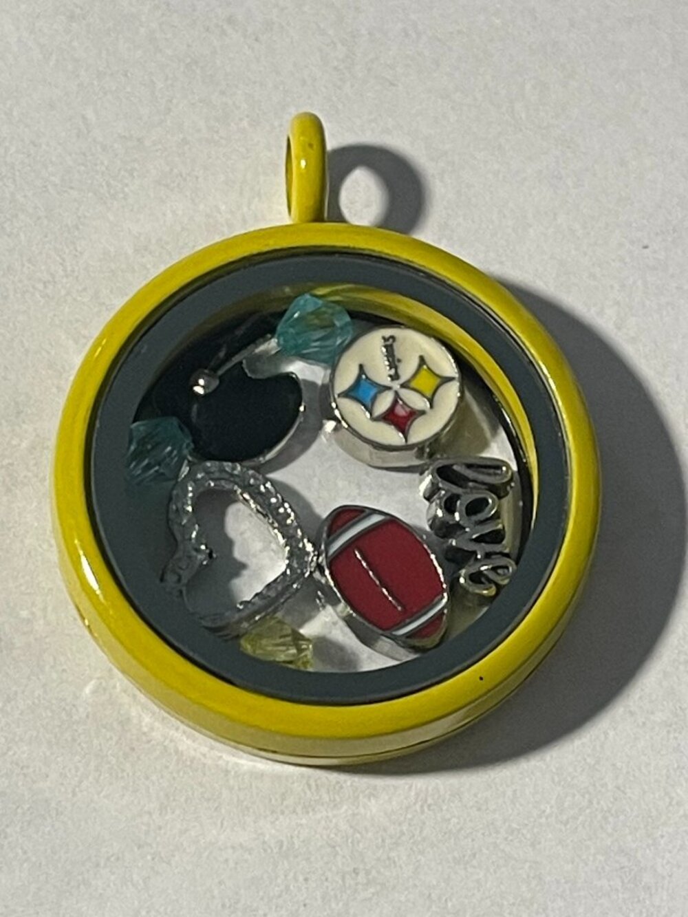 Pittsburgh Steelers NFL Memory Charm Locket w/ 22 IN chain NEW